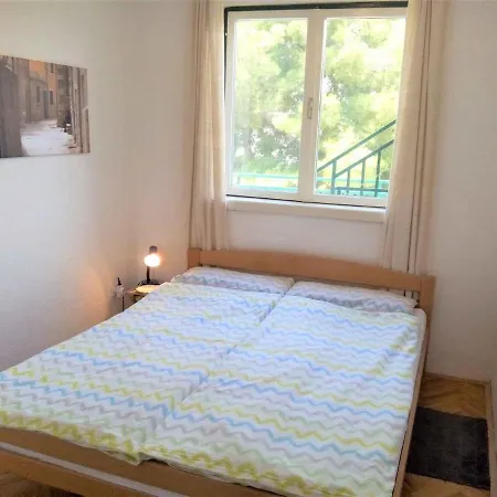 In - Sibenik Riviera 37079 * Zaboric