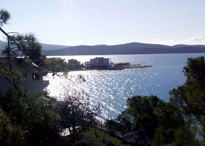 In - Sibenik Riviera 37079 Apartman *